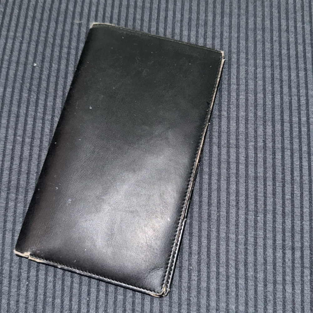 Gucci wallet